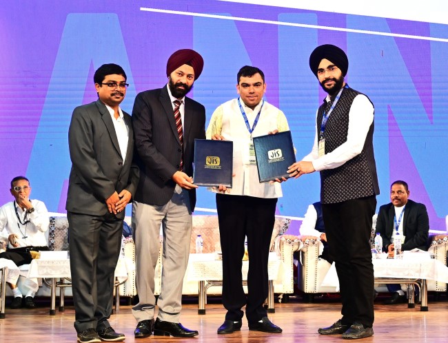 JIS UNIVERSITY SIGNS MoU WITH CHITKARA UNIVERSITY, PUNJAB