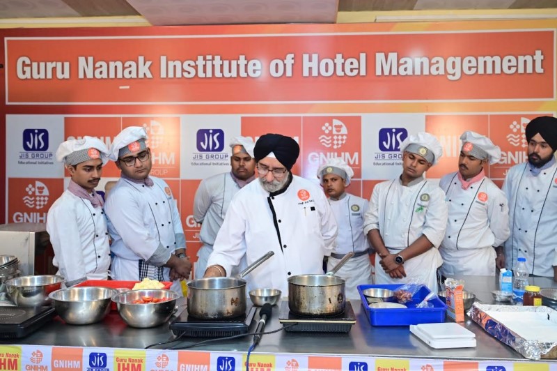 DR. CHEF PARVINDER SINGH BALI INSPIRES AT GNIHM 